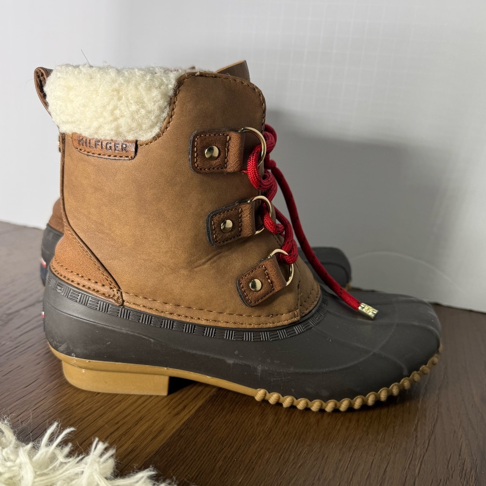 Tommy Hilfiger Brown and Red Winter Boots
